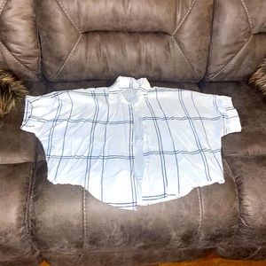 Black and white plaid buttoned shirt